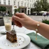   Arany színű nemesacél állítható karkötő gyöngyház lóhere