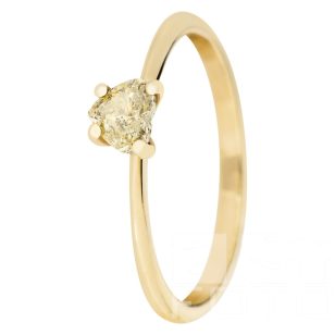   Unique diamond heart ring in yellow gold with a 0.37-carat brilliant-cut diamond
