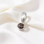 Fehér arany medál füstkvarc kővel button foglalatban
