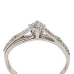 Special engagement ring in white gold with tiny zirconia stones