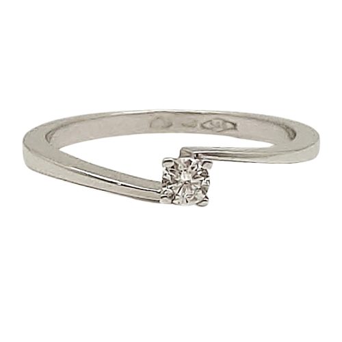 Special engagement ring in white gold with zirconia stone