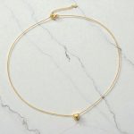 Thin gold pendant necklace