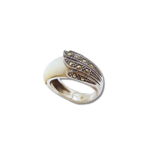 Silver marcasite mother-of-pearl ring