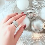 Silver ring with double row of zirconia