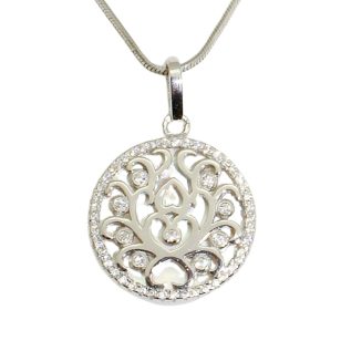Mother-of-pearl flower silver pendant