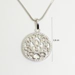 Mother-of-pearl flower silver pendant