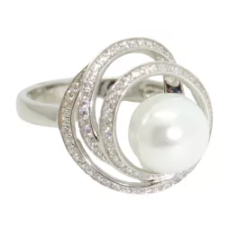Silver ring with zirconia and cultured white pearl