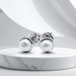 White freshwater pearl earrings 