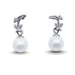 Silver pearl drop / dangle earrings