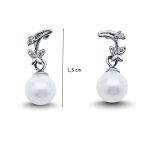 Silver pearl drop / dangle earrings