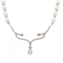 Silver necklace with pearls and zirconia