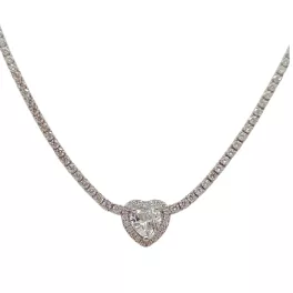 Silver necklace with heart motif and zirconia stones