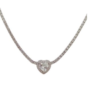 Silver necklace with heart motif and zirconia stones