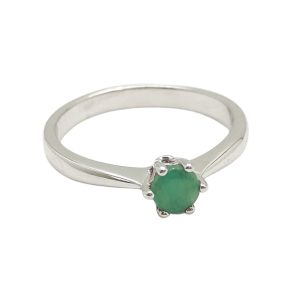 Silver ring with a green emerald stone