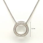 Silver loop pendant with zirconia