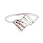 Silver ring with wave pattern