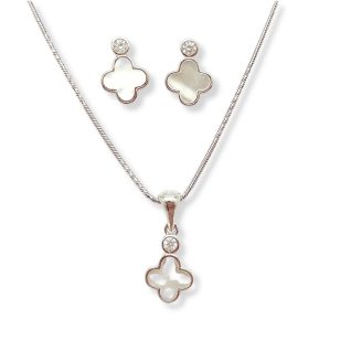 Silver set with mother-of-pearl clover pendant and earrings