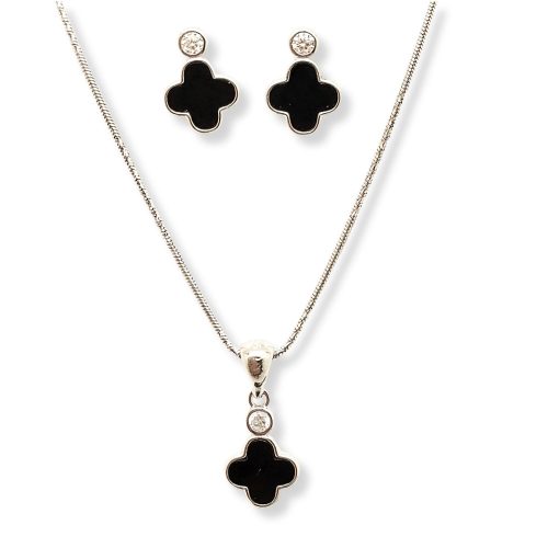 Silver set with black clover pendant and earrings