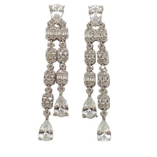 Silver drop / dangle earrings with teardrop pendants