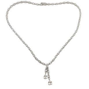 Luxury silver necklace with drop pendant