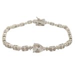 Silver luxury bracelet with drop decoration