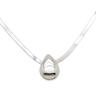 Silver chain necklace with drop pendant