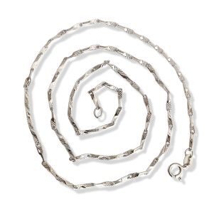 Silver chain with engraved eyes, 45 cm