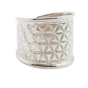   Silver band ring / Wide band with small floral engraving, smaller size