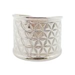 Silver band ring / Wide band with small floral engraving, smaller size