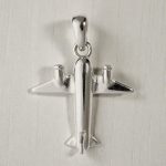 Silver airplane pendant 2 cm