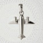 Silver airplane pendant 2 cm