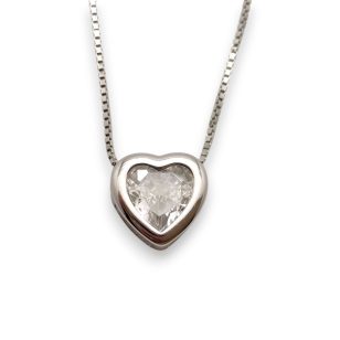 Heart-shaped silver necklace with button clasp