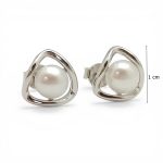 Geometric silver pearl earrings