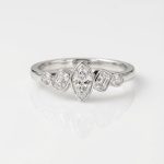 5-stone elegant silver ring