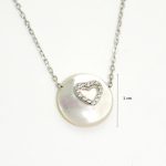 Silver heart necklace with white mother-of-pearl