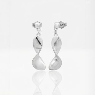 Minimalist twisted silver drop / dangle earrings
