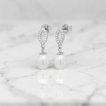 Dangle pearl drop silver earrings