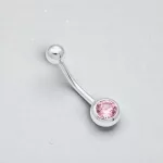 Ezüst köldök piercing rózsaszín kővel