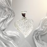 Silver heart pendant with sparkling zirconia stones