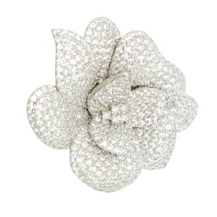 Silver ring with diamond flower