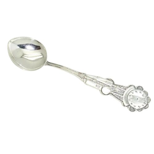 Baby gift: Silver teaspoon with engravable surface