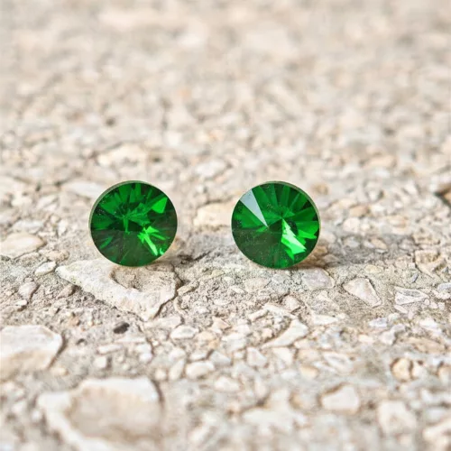 Hypoallergenic silicone earrings with green zirconia stone