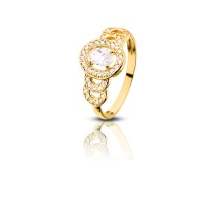 Majestic gold ring with zirconia stones