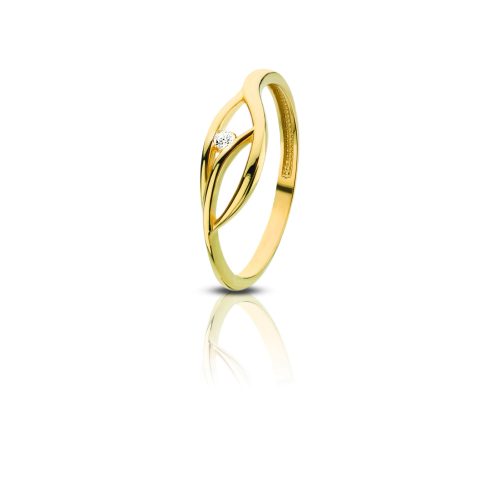 Delicate leaf gold ring with a single zirconia stone
