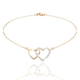 Gold heart pendant necklace decorated with 25 diamonds