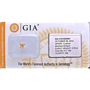 0.7 ct Champagne-colored diamond, cushion cut