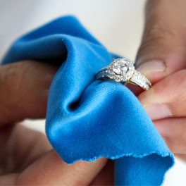 JEWELRY CLEANING